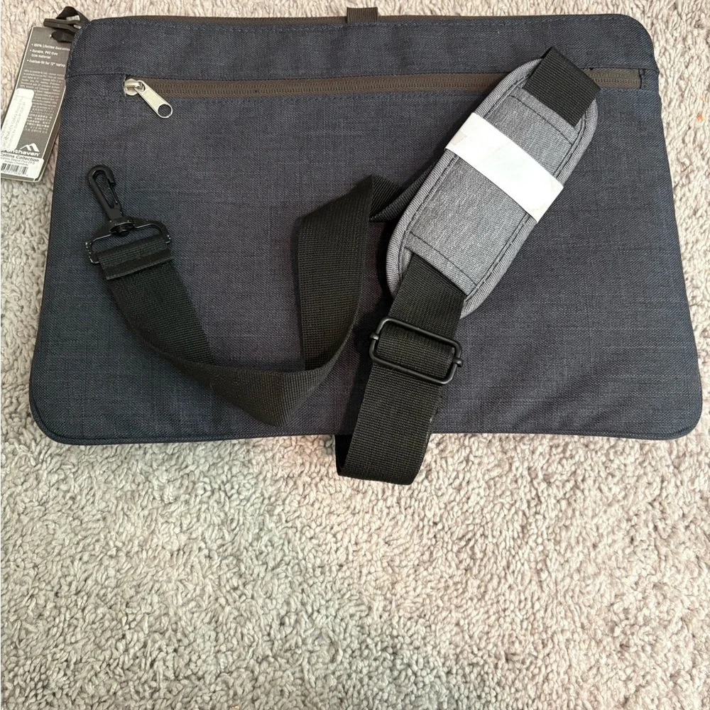 Men's Black and Gray Laptop Bag - Brenthaven